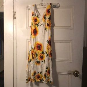 NWT shapeless sunflower tank dress with pockets